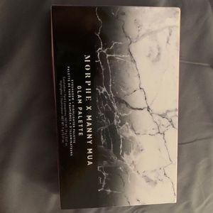 Morphe X Manny MUA glam palette